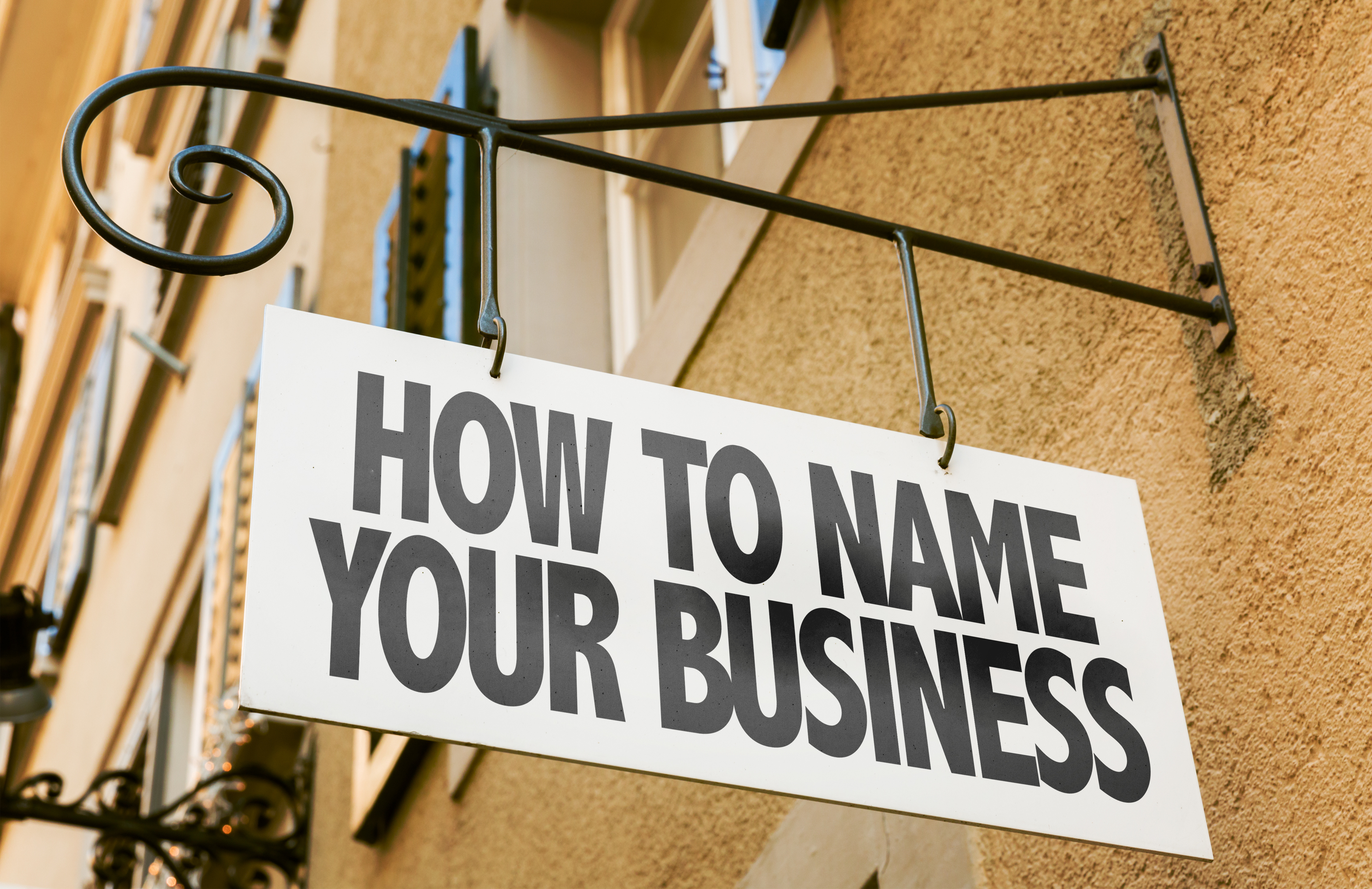 HOW TO CHOOSE THE RIGHT BUSINESS NAME